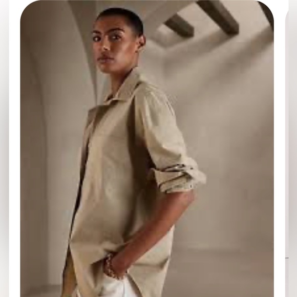 Banana Republic Tops - Banana Republic Women’s Tan Petite Oversized Tunic